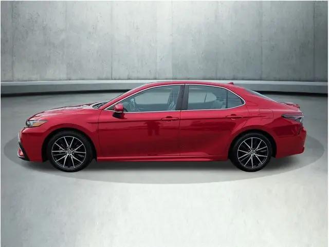 2021 Toyota Camry SE AWD