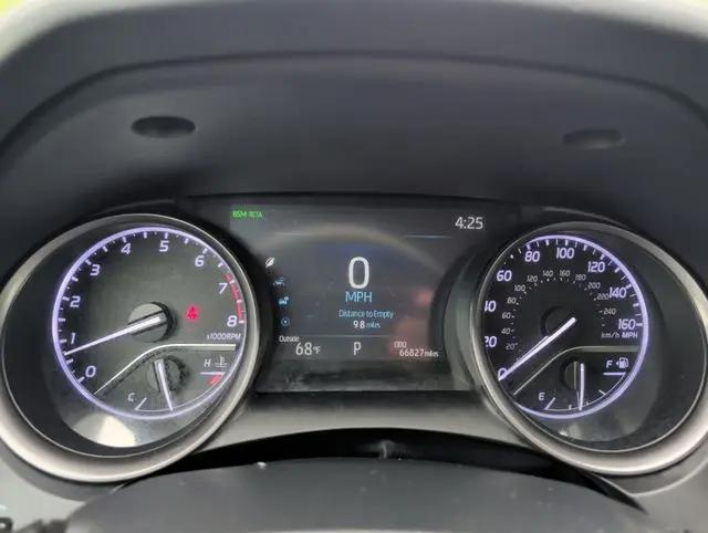 2021 Toyota Camry SE AWD
