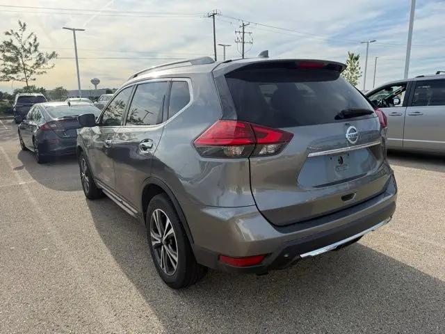 2017 Nissan Rogue SL
