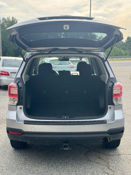 2017 Subaru Forester 2.5i