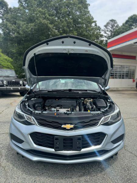 2017 Chevrolet Cruze LT Auto