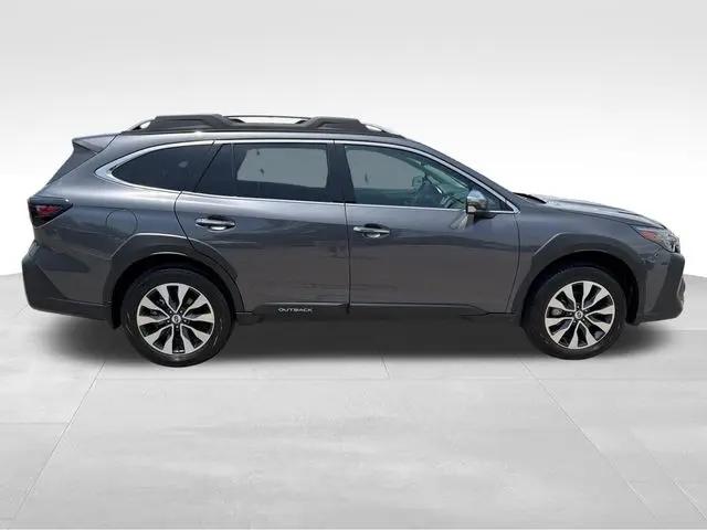 2025 Subaru Outback Touring