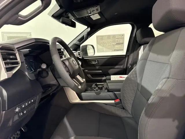 2026 Toyota Tundra SR5 CrewMax 5.5' Bed
