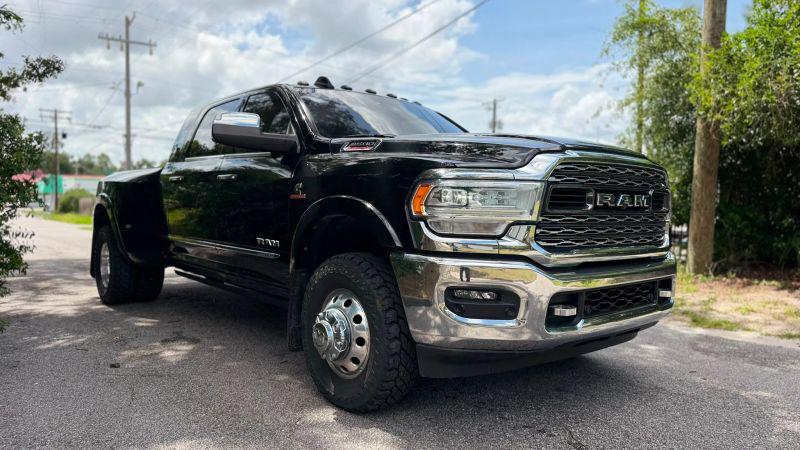 2020 Ram 3500 Limited Mega Cab 4x4 6'4" Box