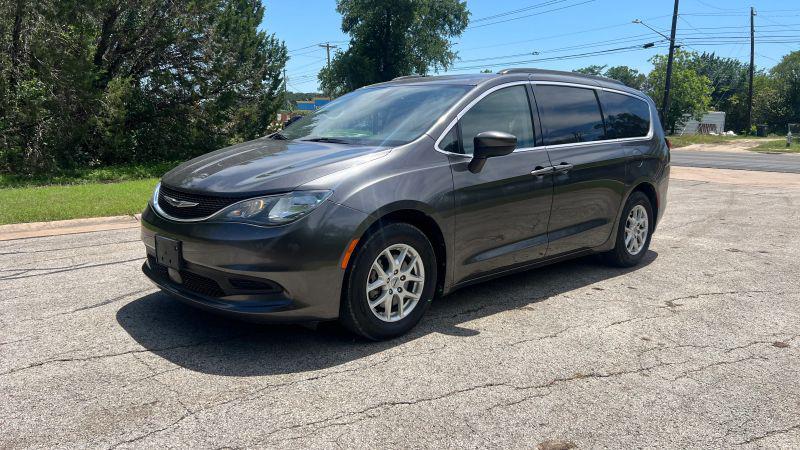 2021 Chrysler Voyager LXI