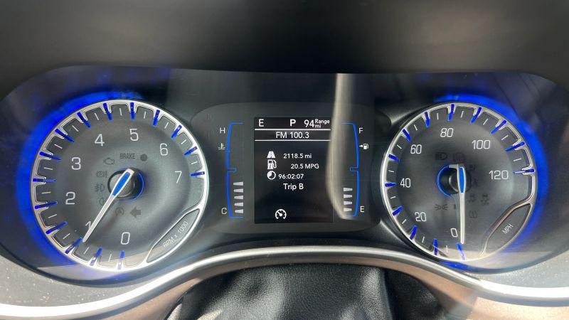 2021 Chrysler Voyager LXI