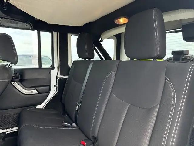 2018 Jeep Wrangler JK Unlimited Sahara