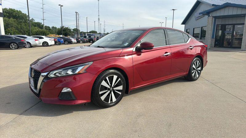 2020 Nissan Altima SL FWD