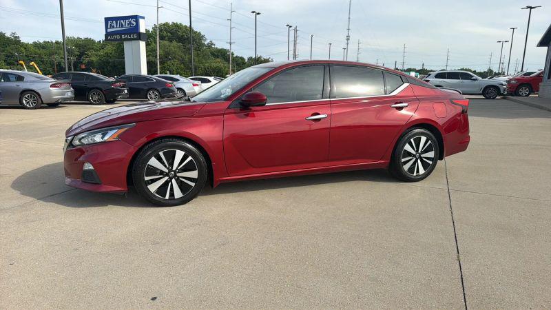 2020 Nissan Altima SL FWD