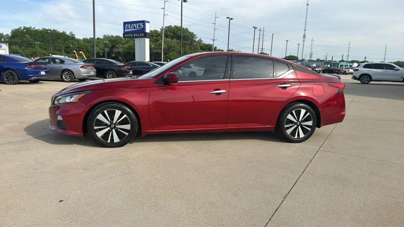 2020 Nissan Altima SL FWD