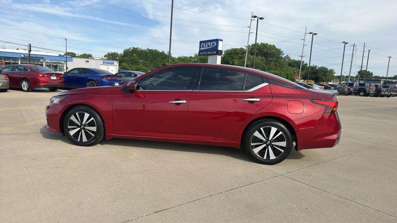 2020 Nissan Altima SL FWD