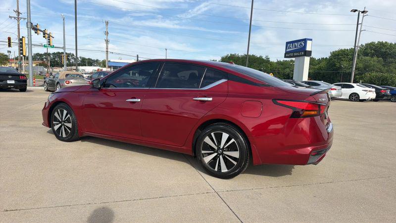 2020 Nissan Altima SL FWD
