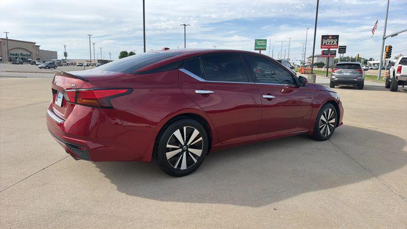 2020 Nissan Altima SL FWD