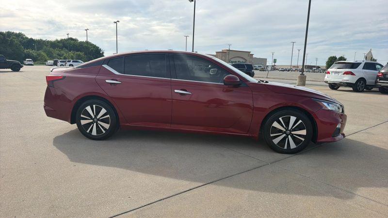 2020 Nissan Altima SL FWD
