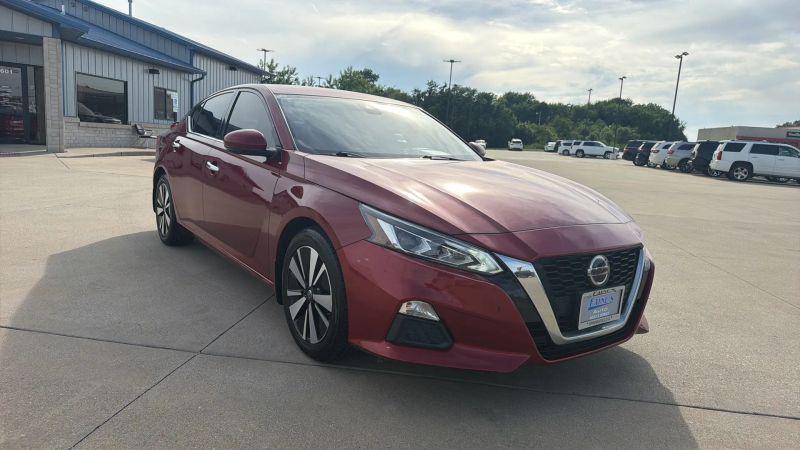 2020 Nissan Altima SL FWD