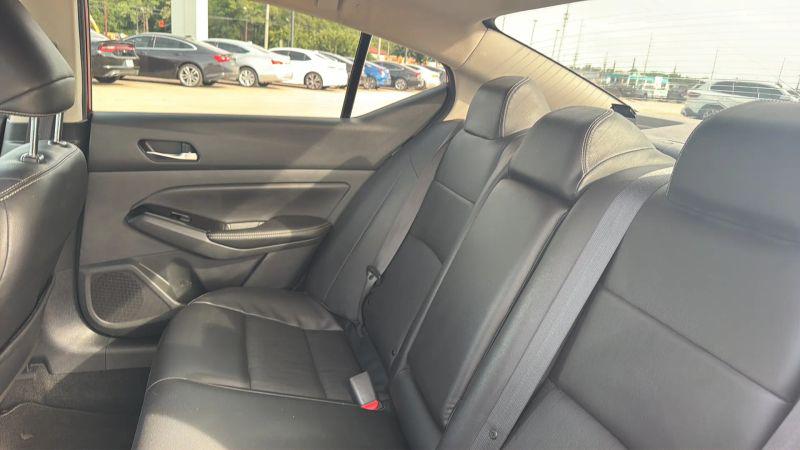 2020 Nissan Altima SL FWD