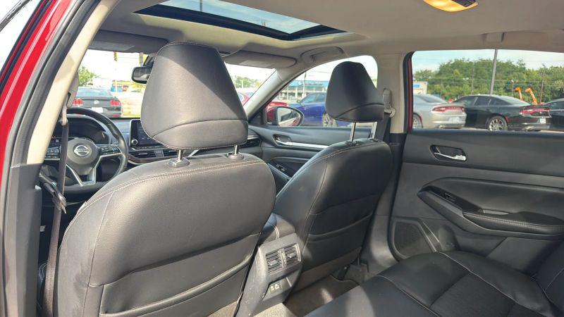 2020 Nissan Altima SL FWD