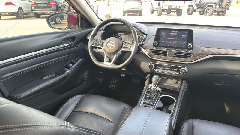 2020 Nissan Altima SL FWD