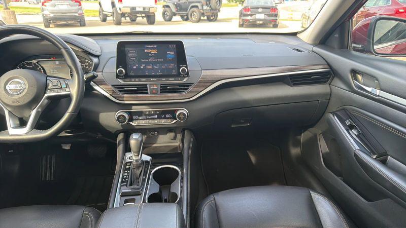 2020 Nissan Altima SL FWD