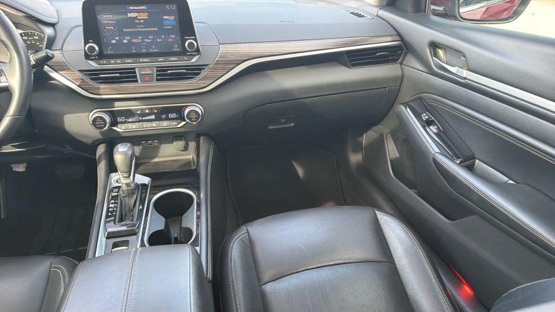 2020 Nissan Altima SL FWD