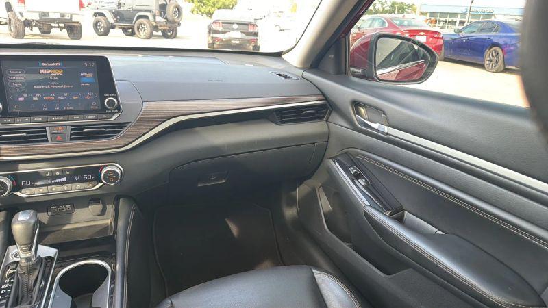 2020 Nissan Altima SL FWD