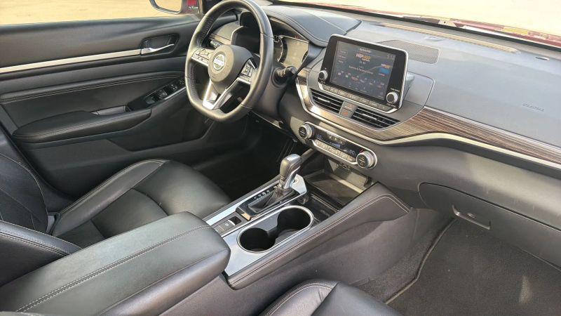 2020 Nissan Altima SL FWD
