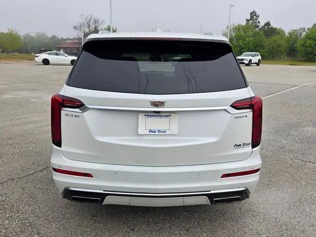 2023 Cadillac XT6 FWD Luxury