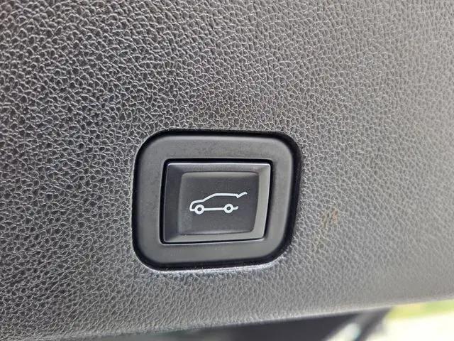 2023 Cadillac XT6 FWD Luxury