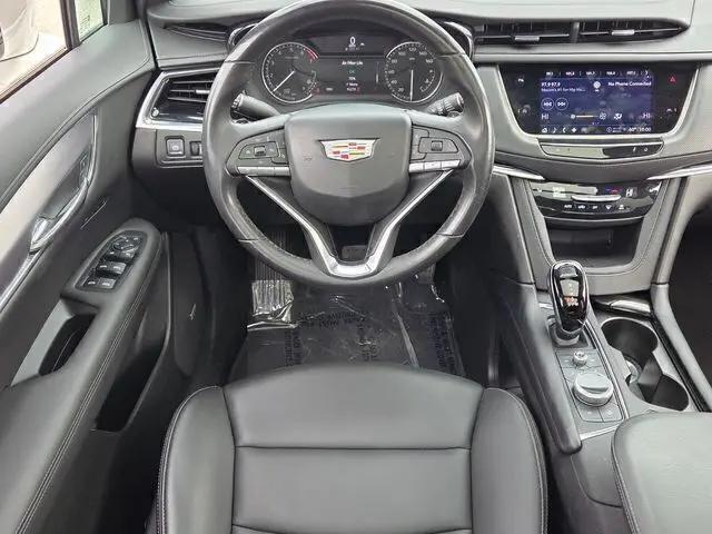 2023 Cadillac XT6 FWD Luxury