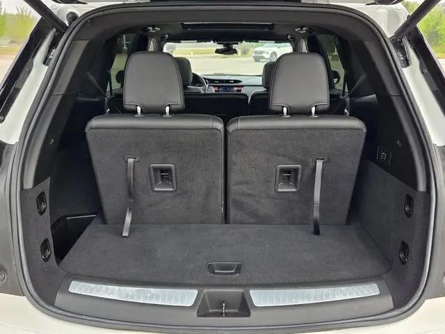 2023 Cadillac XT6 FWD Luxury