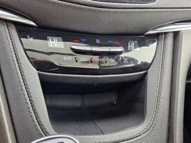 2023 Cadillac XT6 FWD Luxury