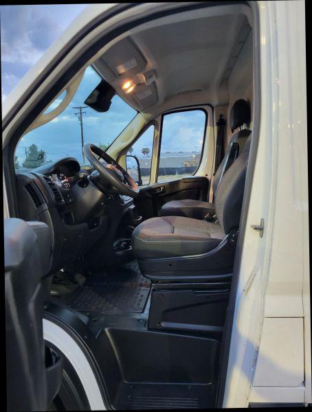 2022 Ram ProMaster 2500 Cargo Van Low Roof 136" WB