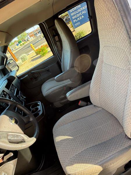 2019 Chevrolet Express LT