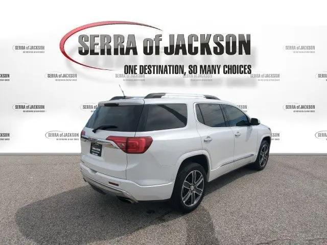 2018 GMC Acadia Denali