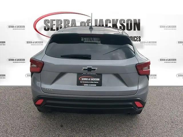 2024 Chevrolet Trax FWD SP
