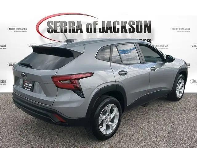 2024 Chevrolet Trax FWD SP