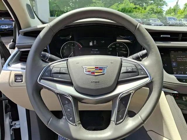 2020 Cadillac XT5 AWD Premium Luxury