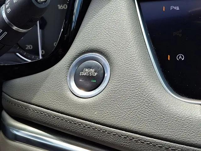 2020 Cadillac XT5 AWD Premium Luxury