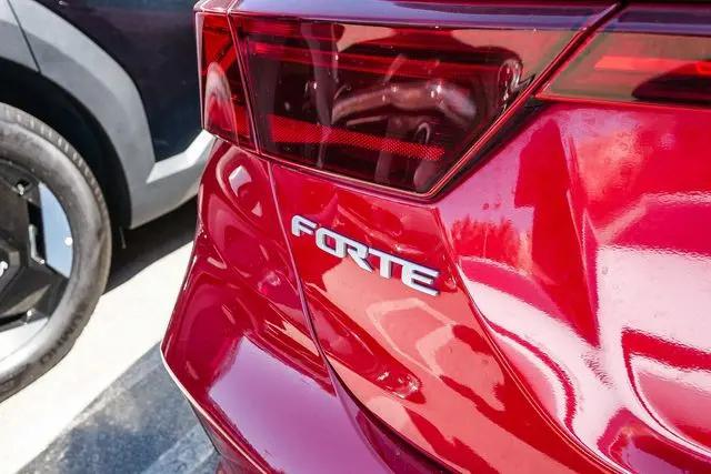 2023 Kia Forte LXS