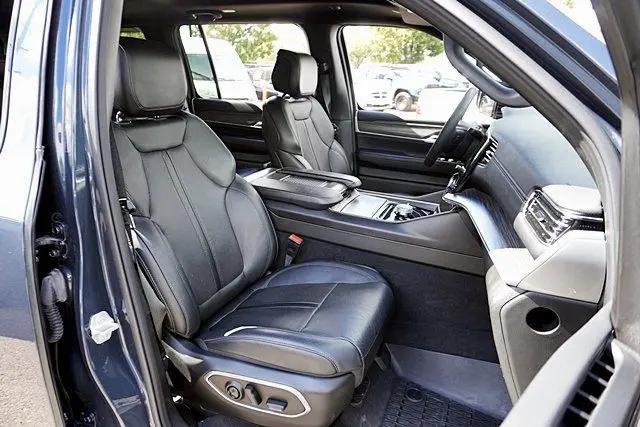 2023 Jeep Wagoneer Series II