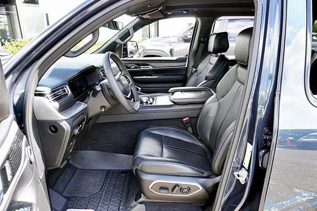 2023 Jeep Wagoneer Series II