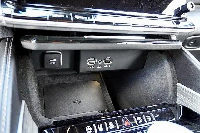 2023 Jeep Wagoneer Series II