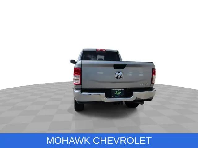 2022 Ram 2500 Tradesman Crew Cab 4x4 6'4" Box