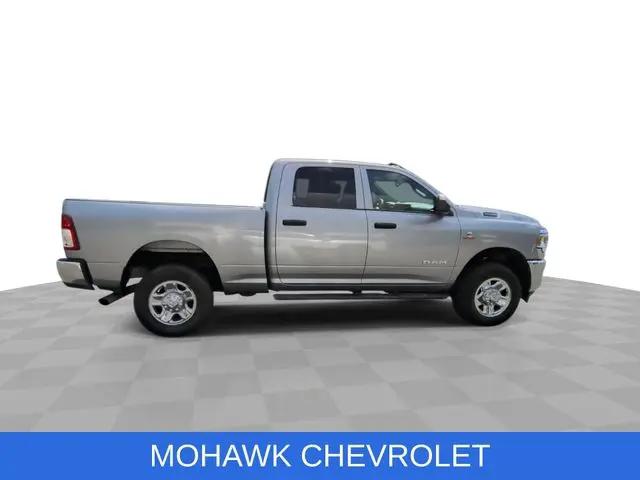 2022 Ram 2500 Tradesman Crew Cab 4x4 6'4" Box