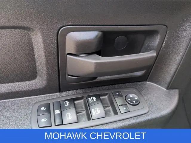 2022 Ram 2500 Tradesman Crew Cab 4x4 6'4" Box