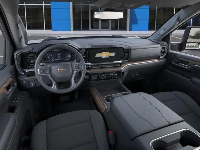2026 Chevrolet Silverado 3500HD Crew Cab, Standard Bed, LT, 4WD