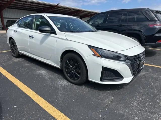 2024 Nissan Altima S FWD