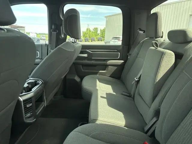 2022 Ram 2500 Big Horn Crew Cab 4x4 6'4" Box