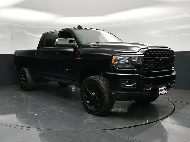 2022 Ram 2500 Big Horn Crew Cab 4x4 6'4" Box