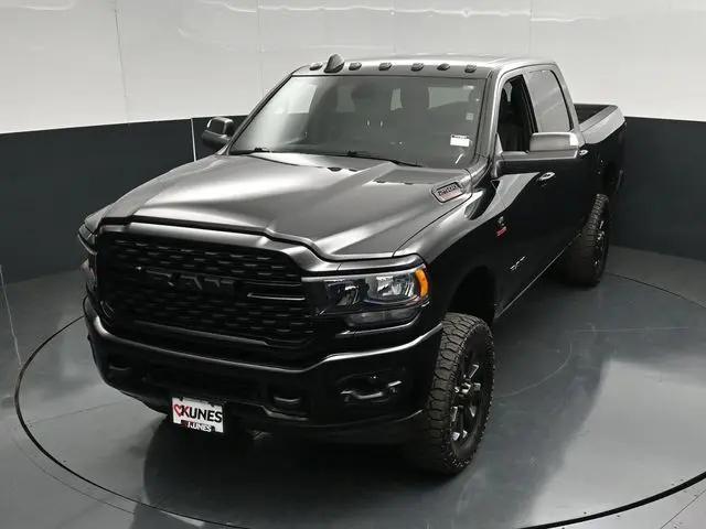 2022 Ram 2500 Big Horn Crew Cab 4x4 6'4" Box